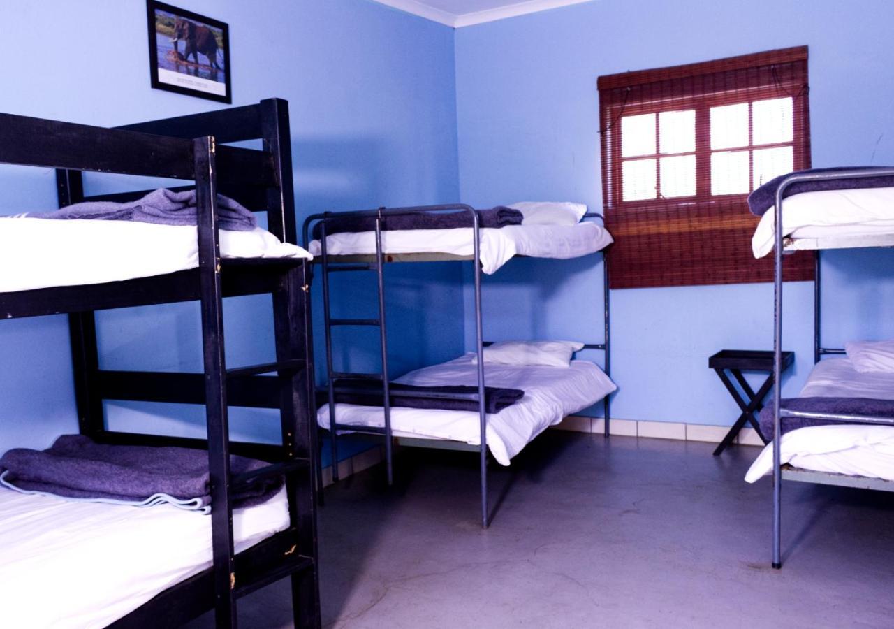 Hostel Backpackers Connection @ Jnb Airport Benoni Exterior foto